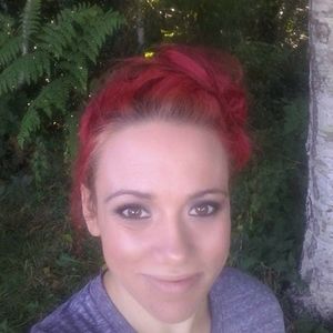 Meet your Posher, Alisa